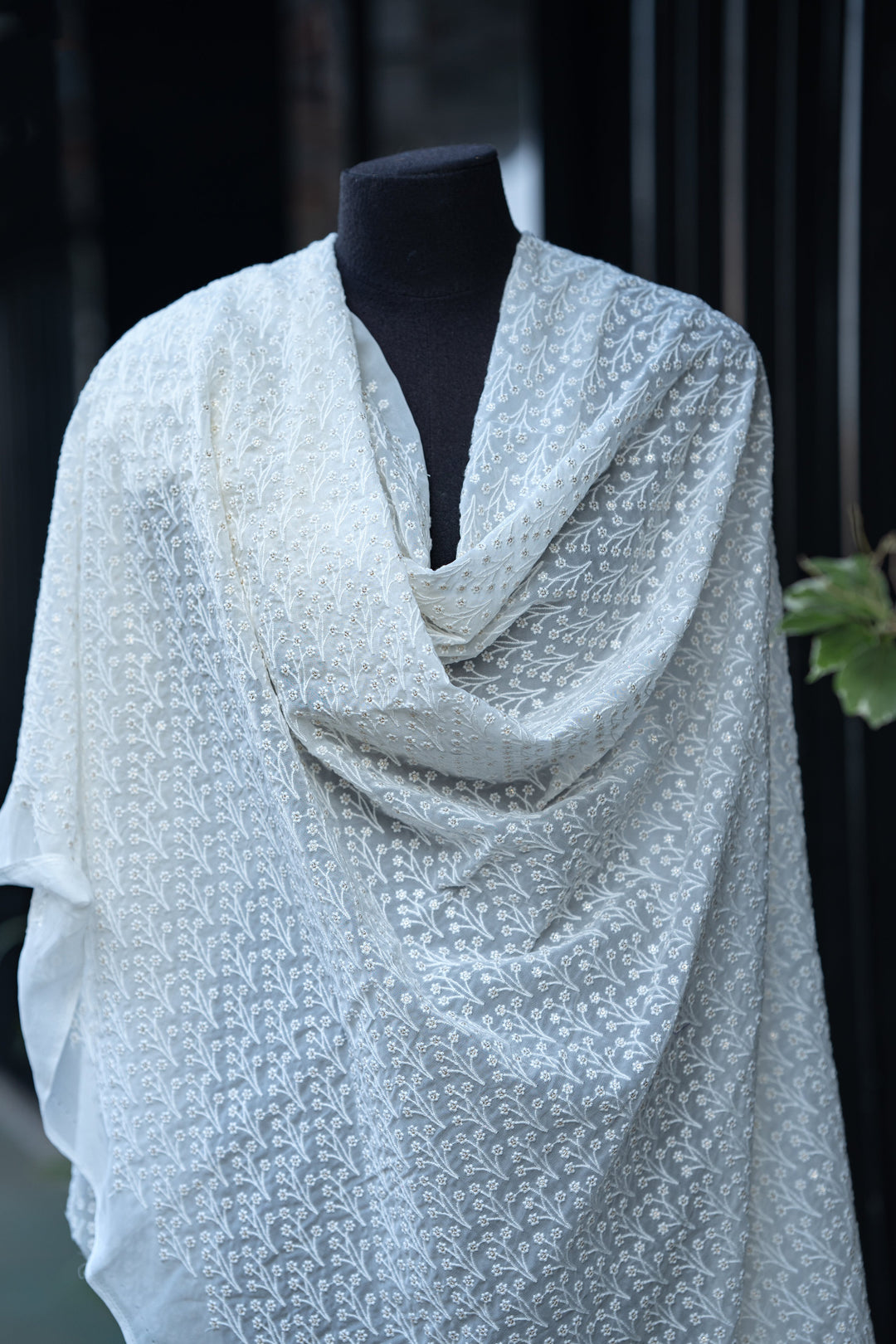Embroidered dyeable georgettes