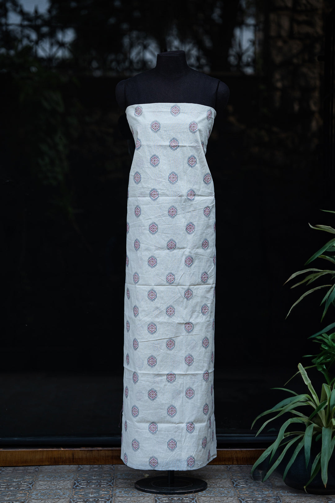 Embroidered cambric cotton