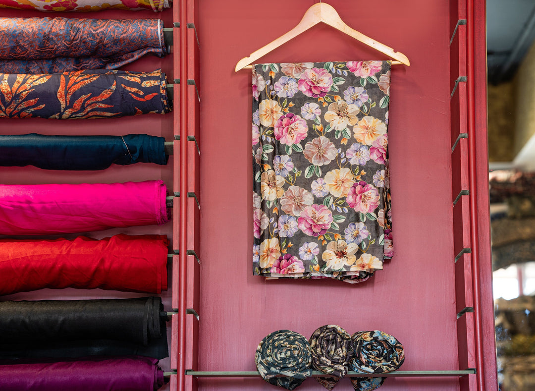 Embroidered floral Chinons