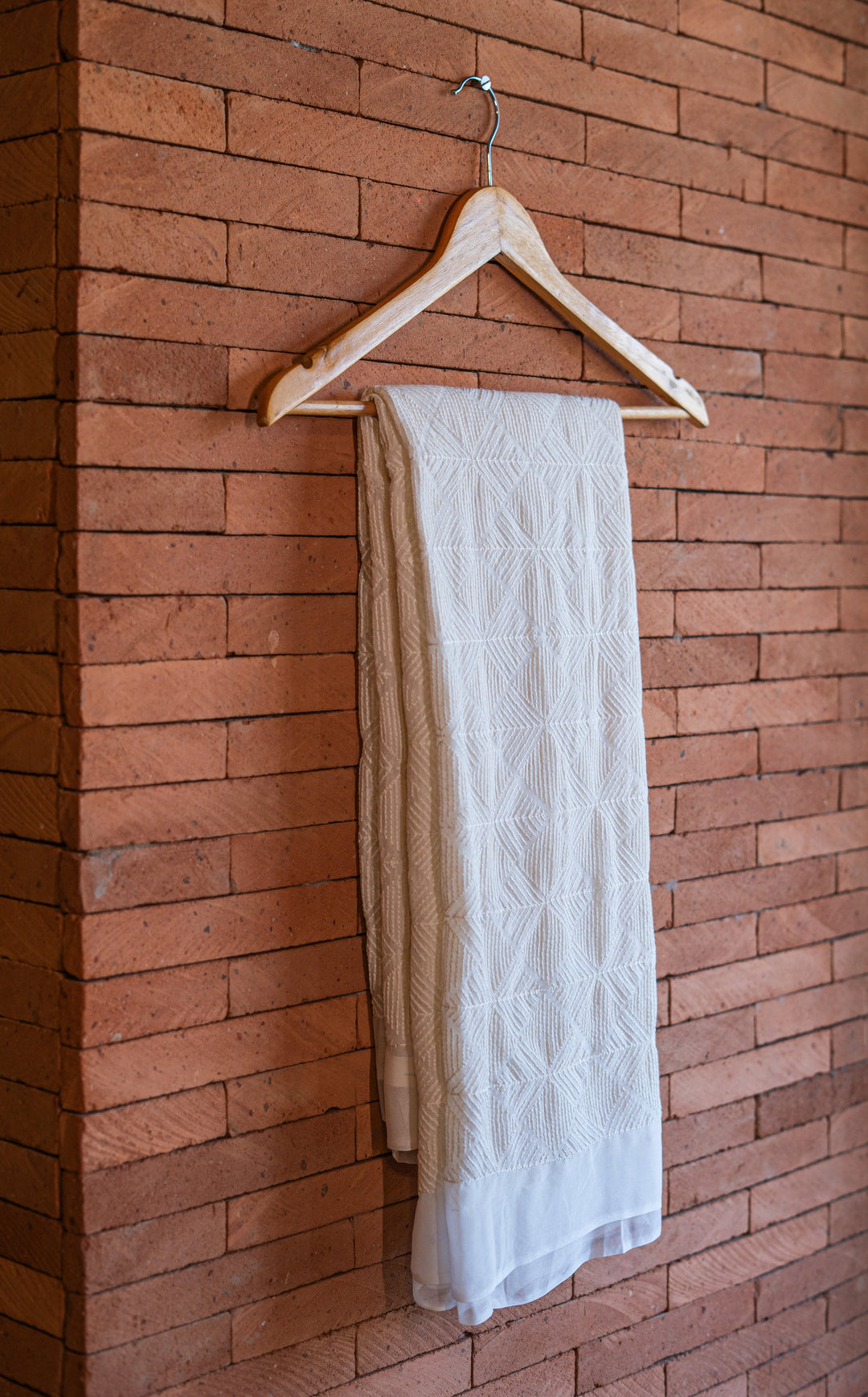 Embroidered dyeable georgettes