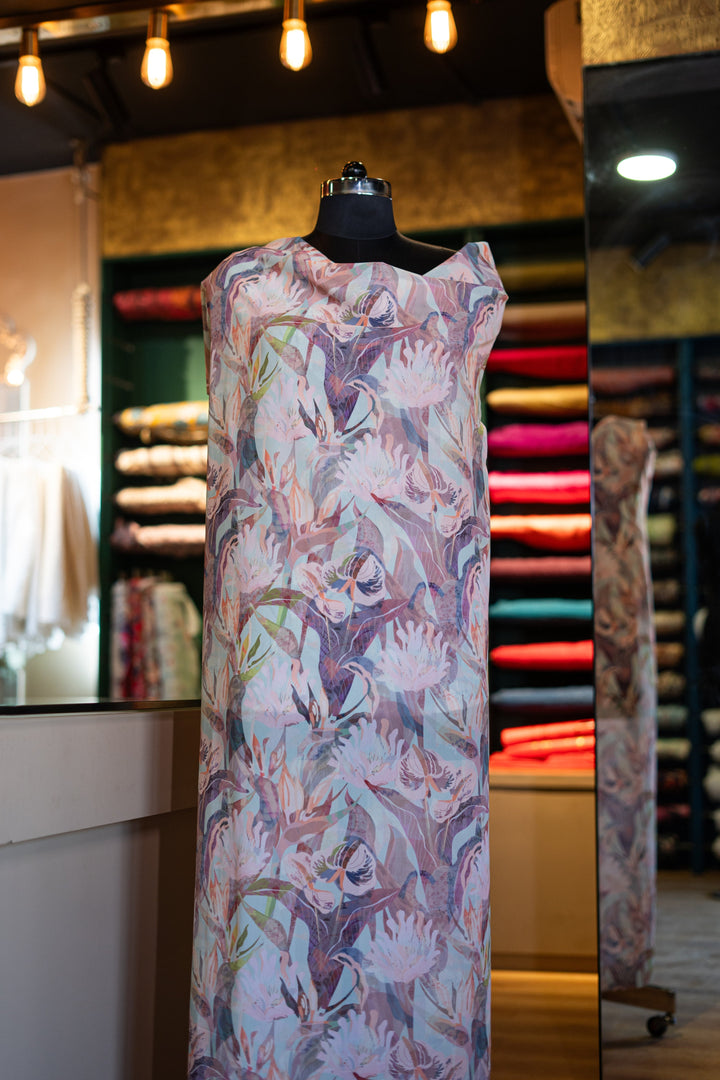 Flowy printed fabric