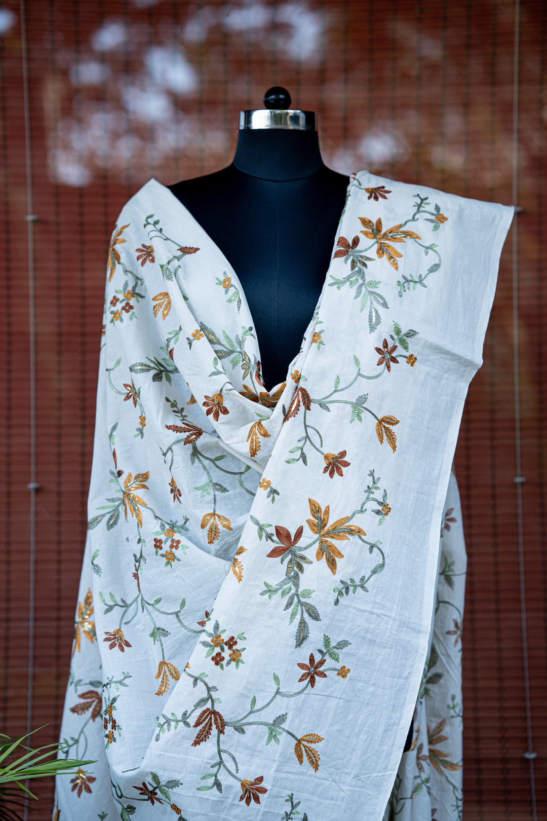 Embroidered cambric cotton