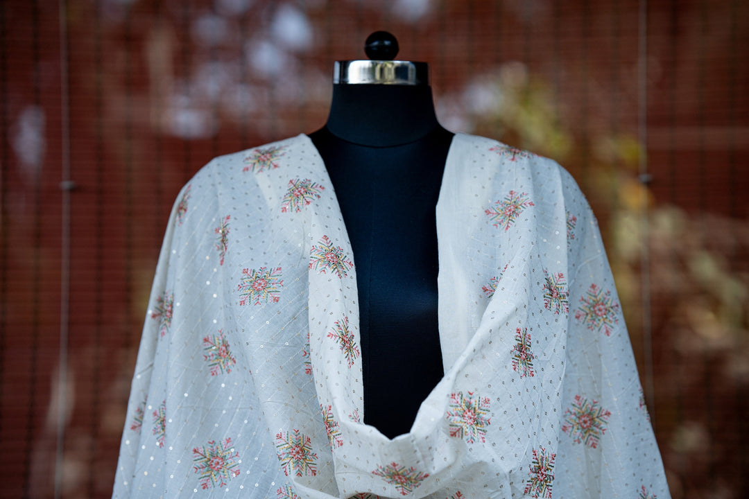 Embroiderd cambric cotton