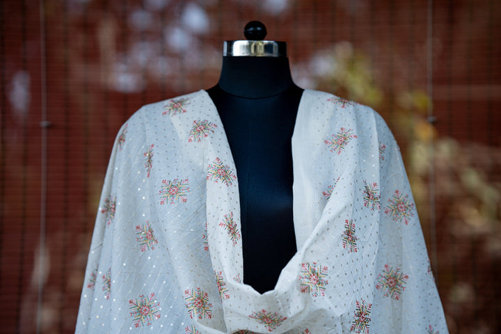 Embroiderd cambric cotton