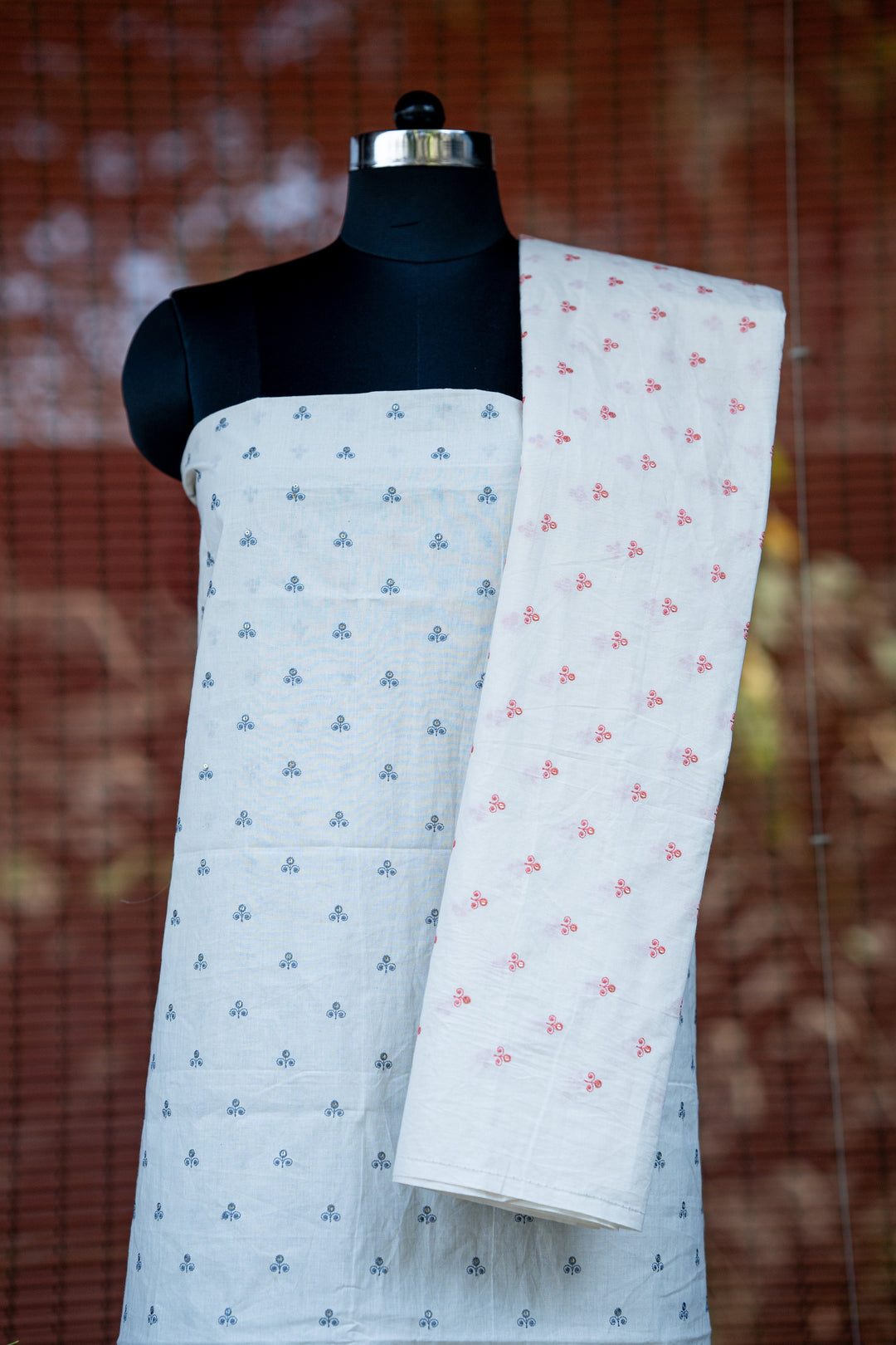 Embroidered cambric cotton